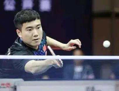 从第三名到 从第三名到