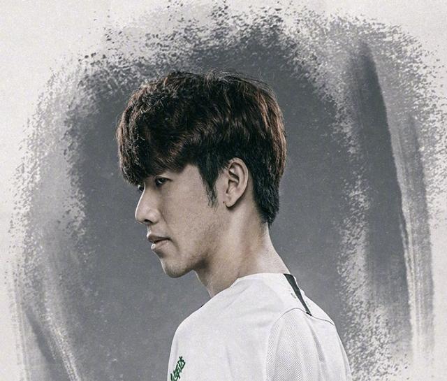 也体现了他 也体现了他