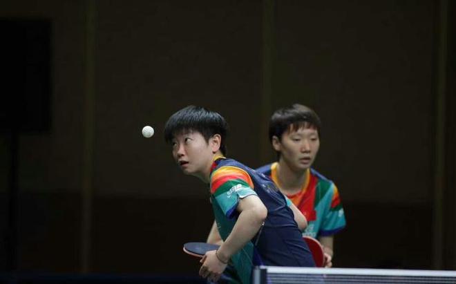 露暗含了巴 露暗含了巴