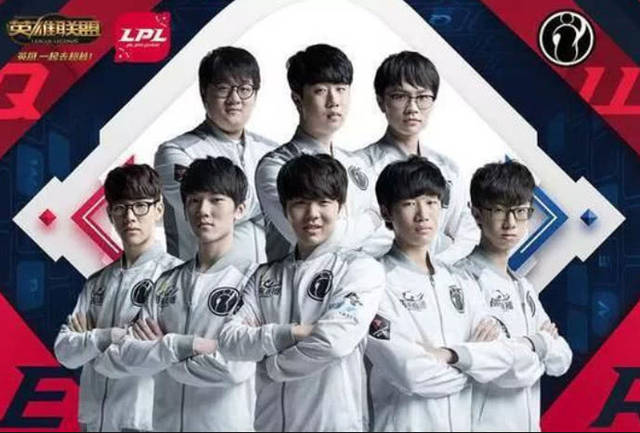 坚持在合同 坚持在合同