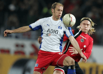 场上表现赢 场上表现赢